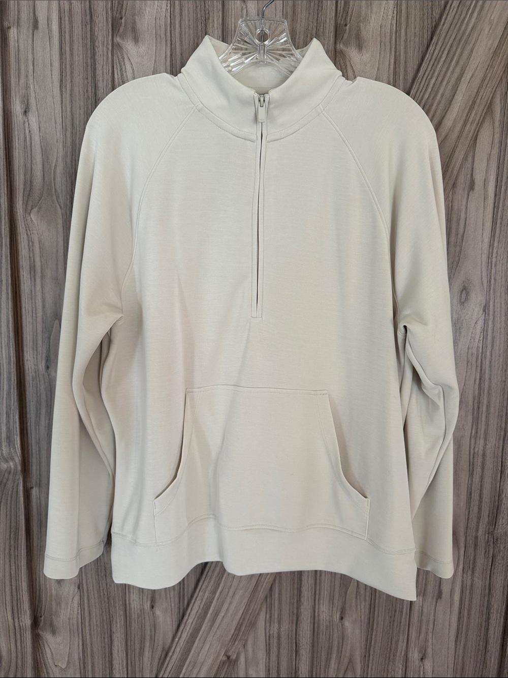 VSX half zip top